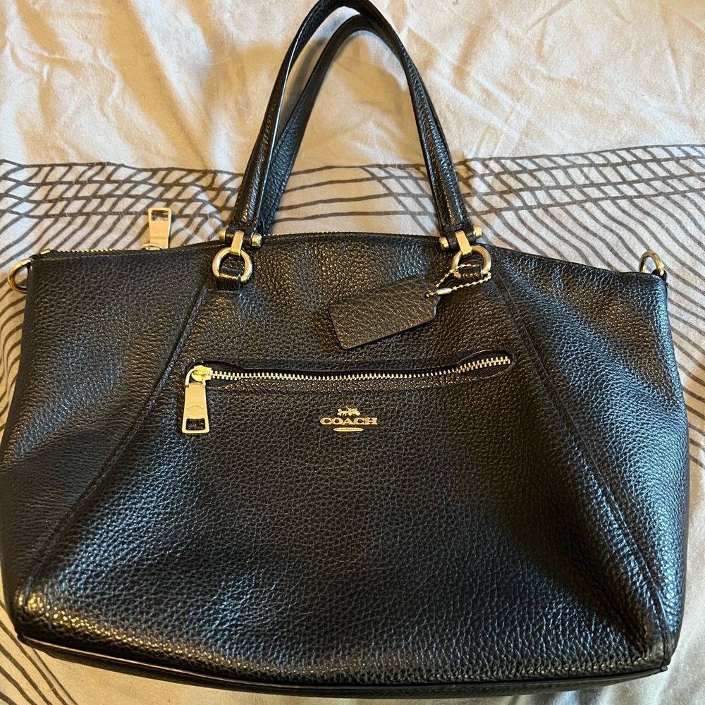 Coach purse with shoulder strap